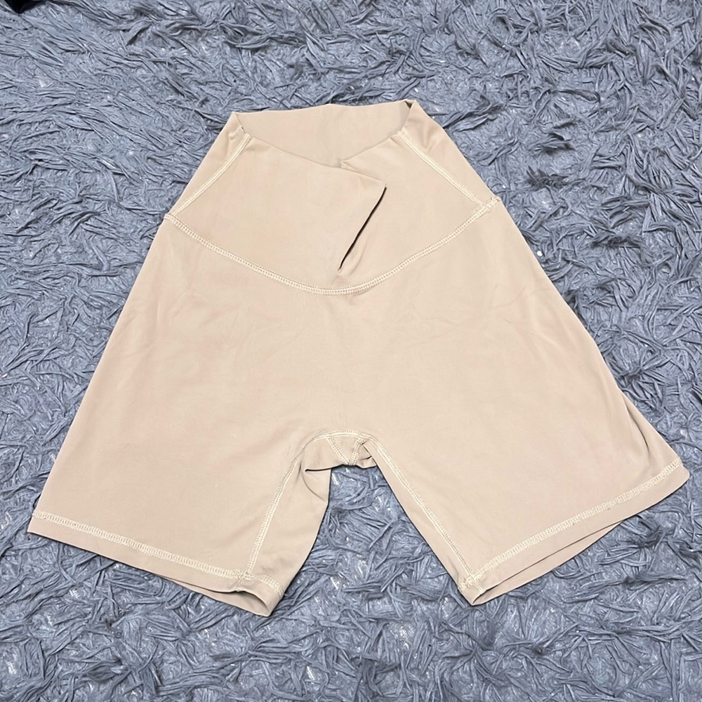 NVGTN Shorts